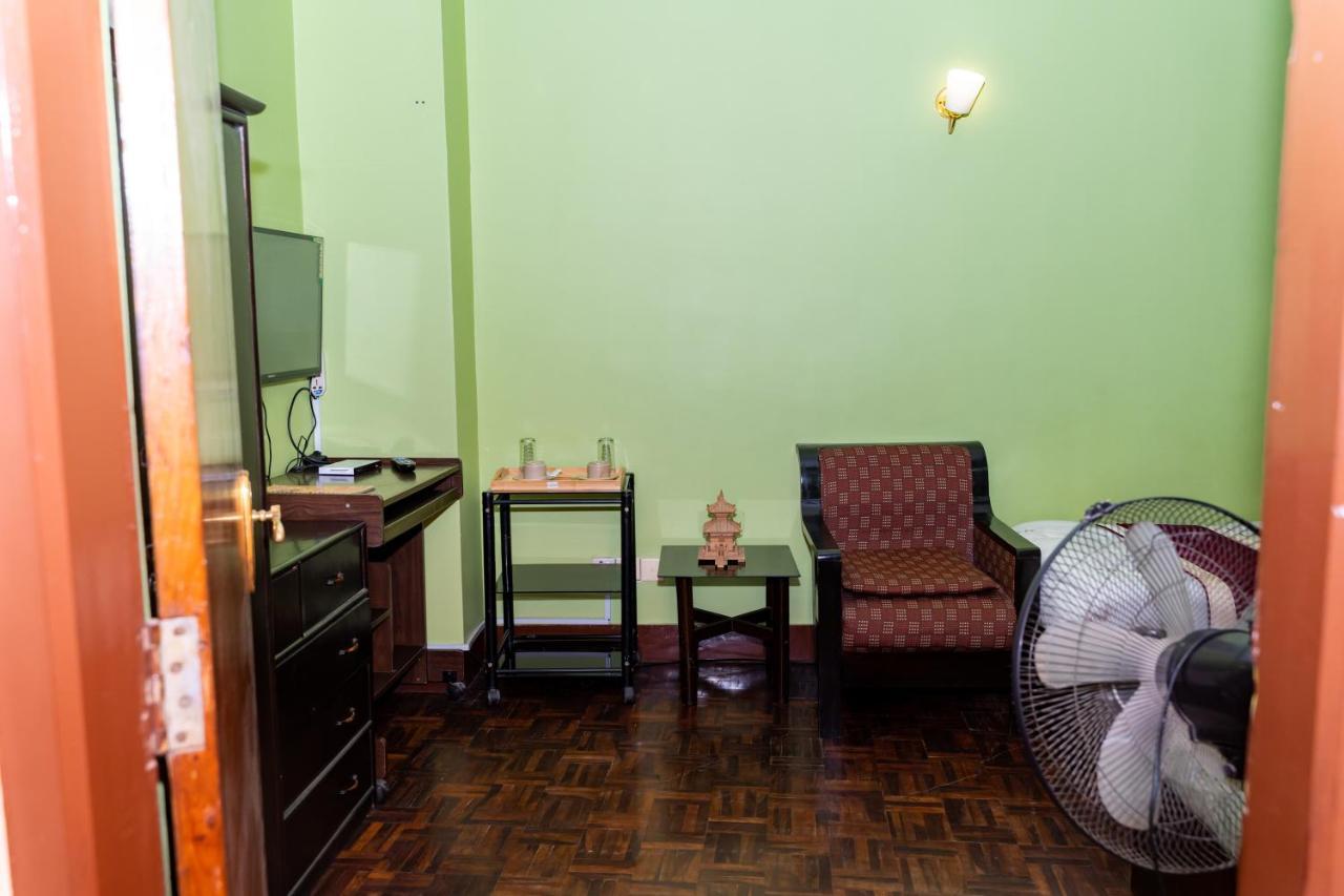 Kbb Hotel And Apartments Hosted By Hostmandu Lalitpur Ngoại thất bức ảnh