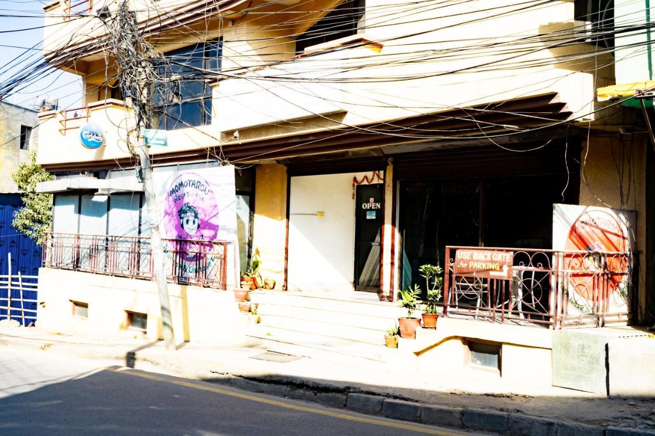 Kbb Hotel And Apartments Hosted By Hostmandu Lalitpur Ngoại thất bức ảnh