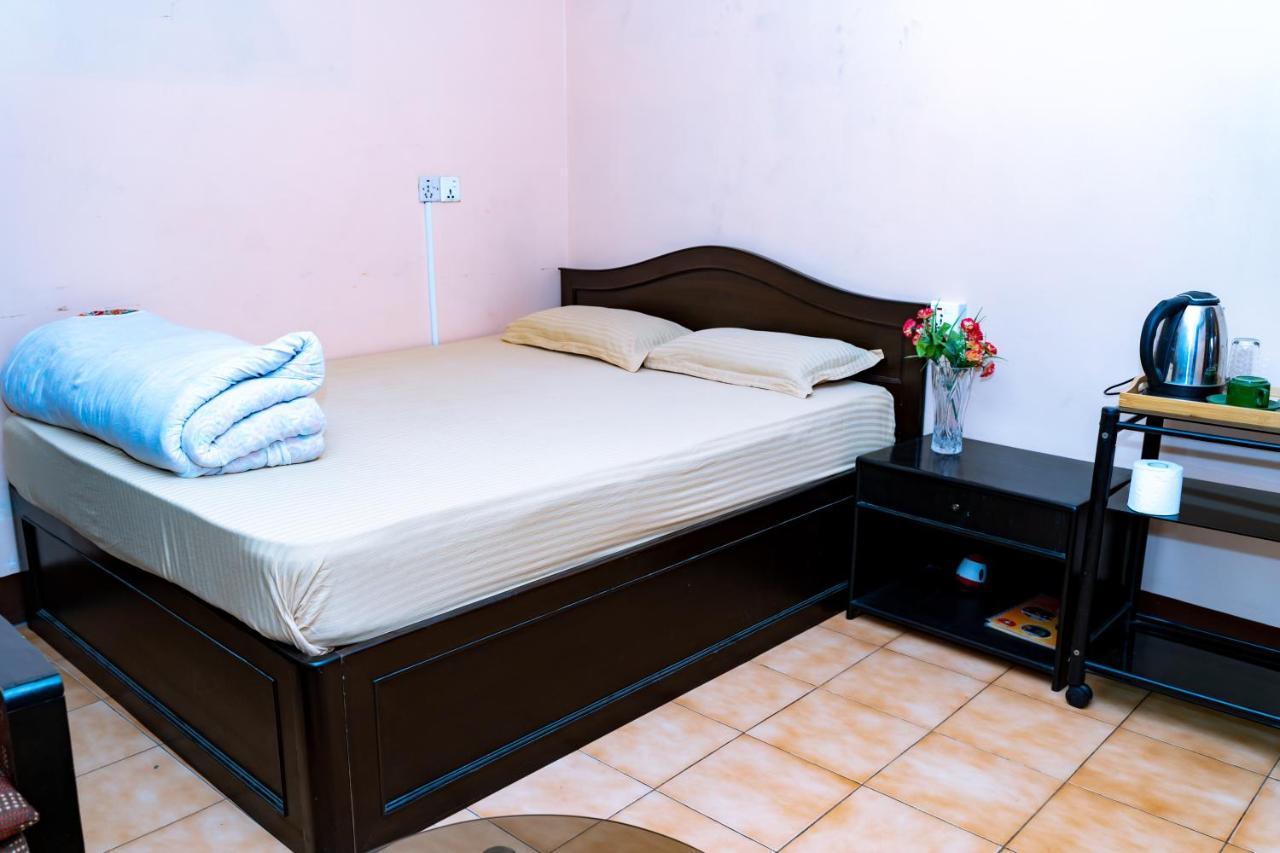 Kbb Hotel And Apartments Hosted By Hostmandu Lalitpur Ngoại thất bức ảnh