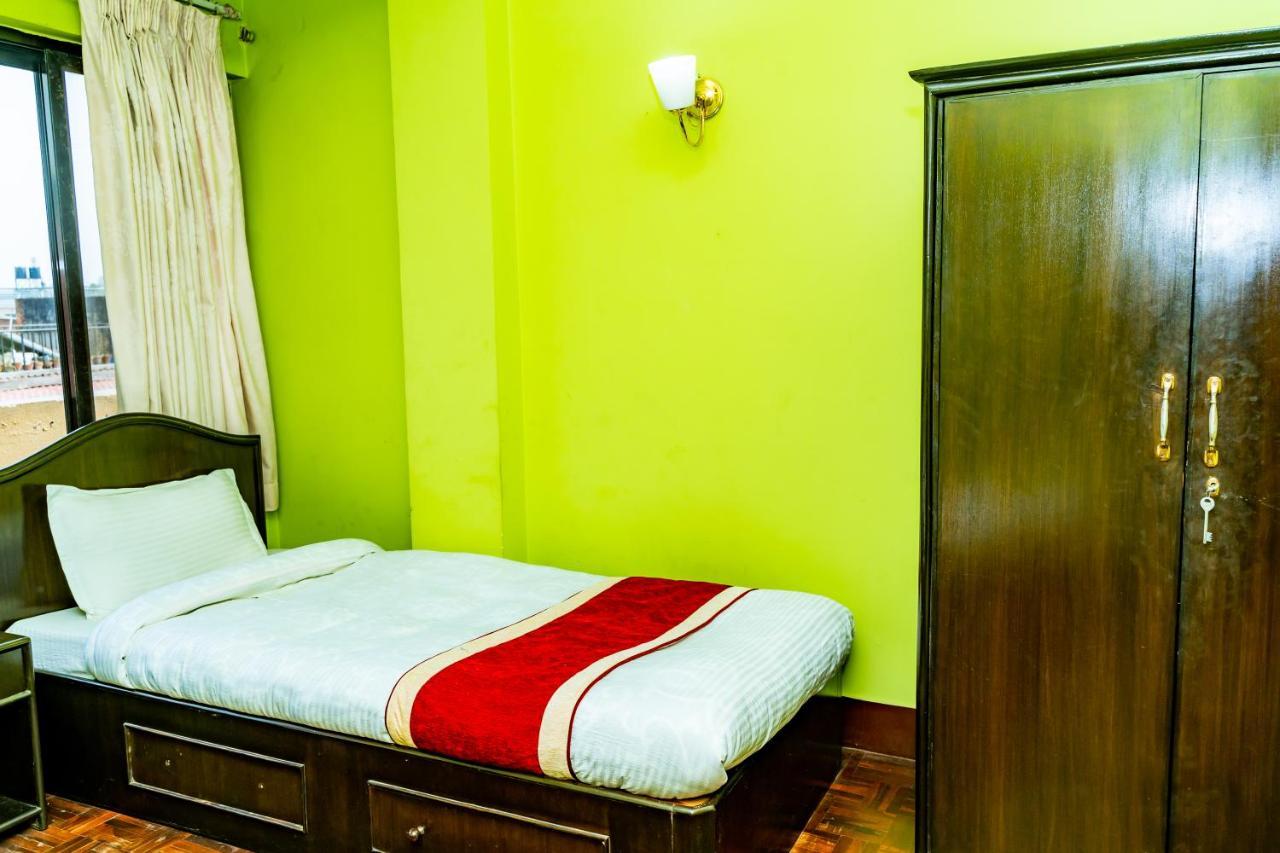 Kbb Hotel And Apartments Hosted By Hostmandu Lalitpur Ngoại thất bức ảnh