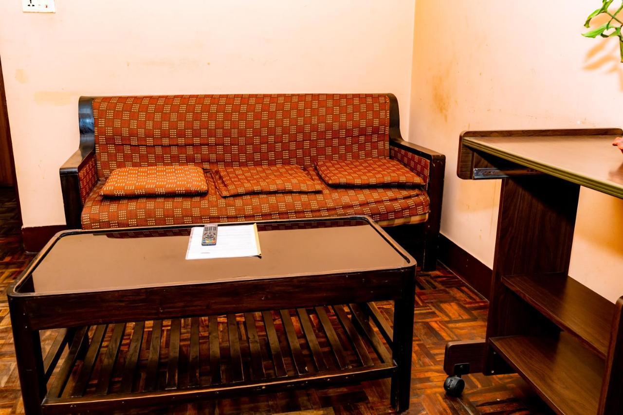 Kbb Hotel And Apartments Hosted By Hostmandu Lalitpur Ngoại thất bức ảnh