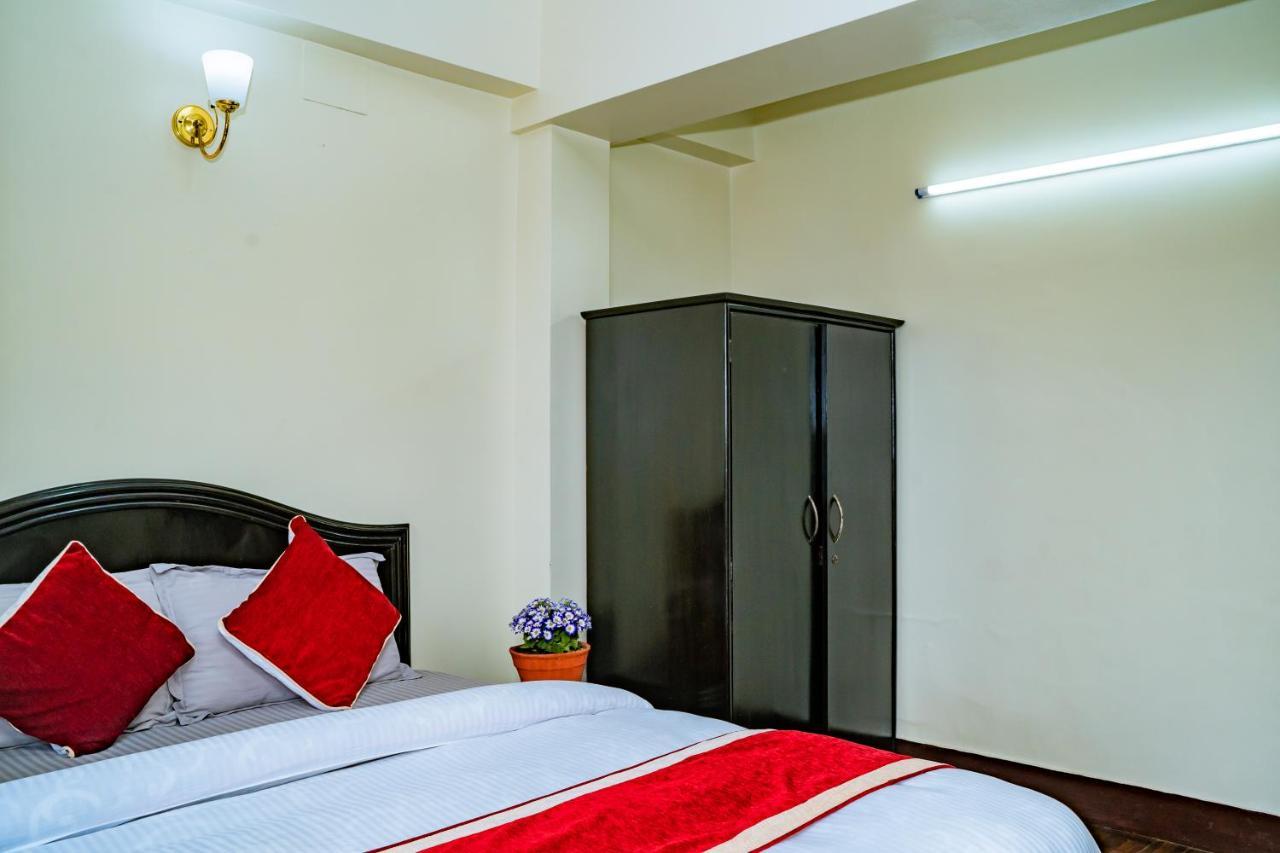 Kbb Hotel And Apartments Hosted By Hostmandu Lalitpur Ngoại thất bức ảnh