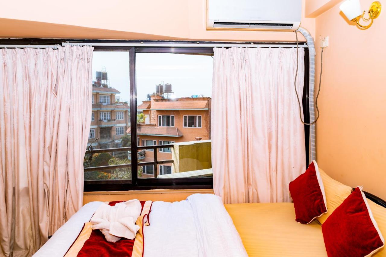 Kbb Hotel And Apartments Hosted By Hostmandu Lalitpur Ngoại thất bức ảnh