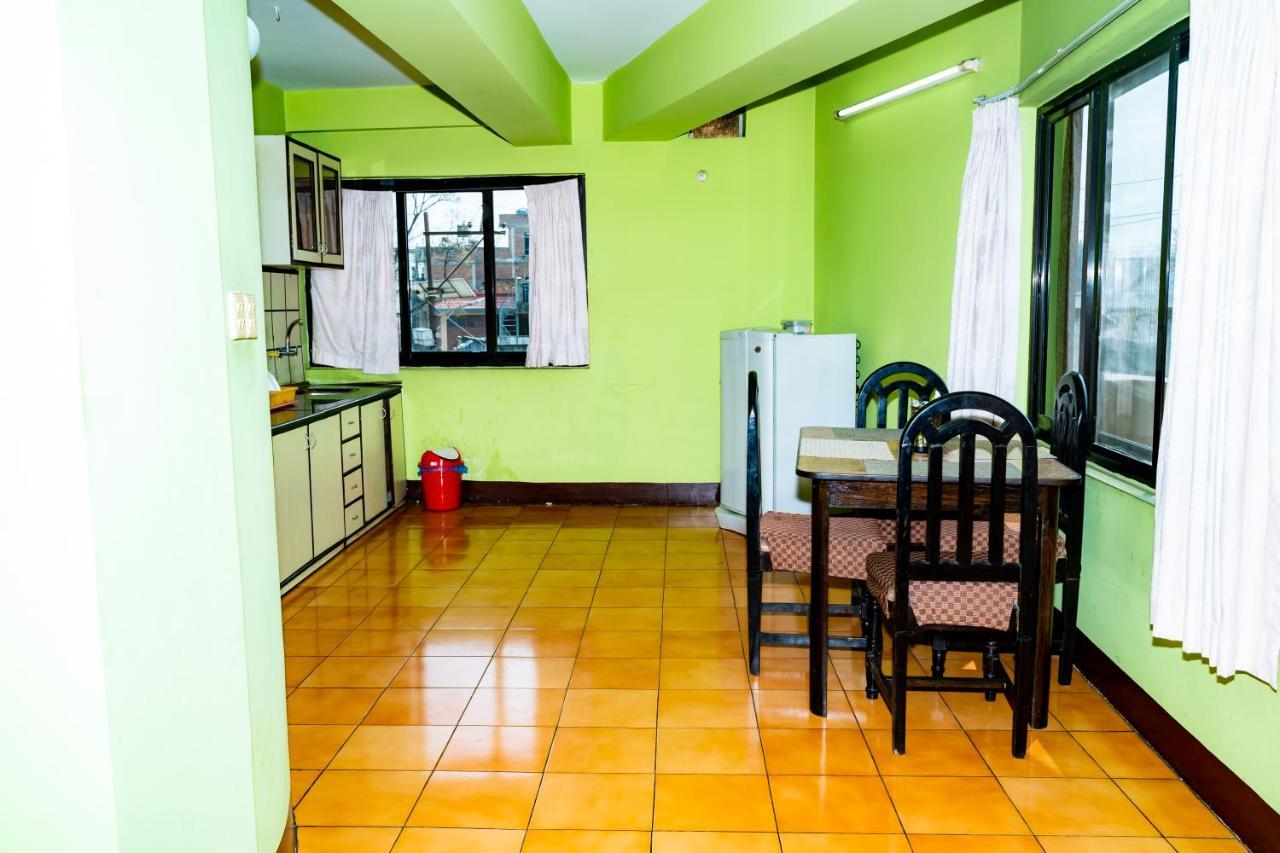 Kbb Hotel And Apartments Hosted By Hostmandu Lalitpur Ngoại thất bức ảnh