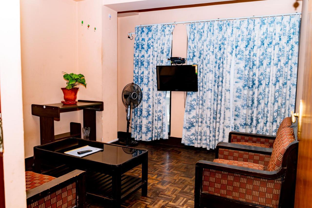 Kbb Hotel And Apartments Hosted By Hostmandu Lalitpur Ngoại thất bức ảnh