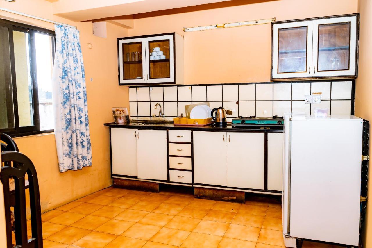 Kbb Hotel And Apartments Hosted By Hostmandu Lalitpur Ngoại thất bức ảnh