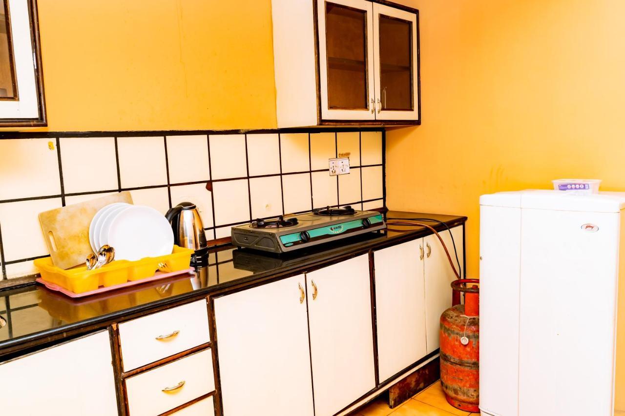 Kbb Hotel And Apartments Hosted By Hostmandu Lalitpur Ngoại thất bức ảnh