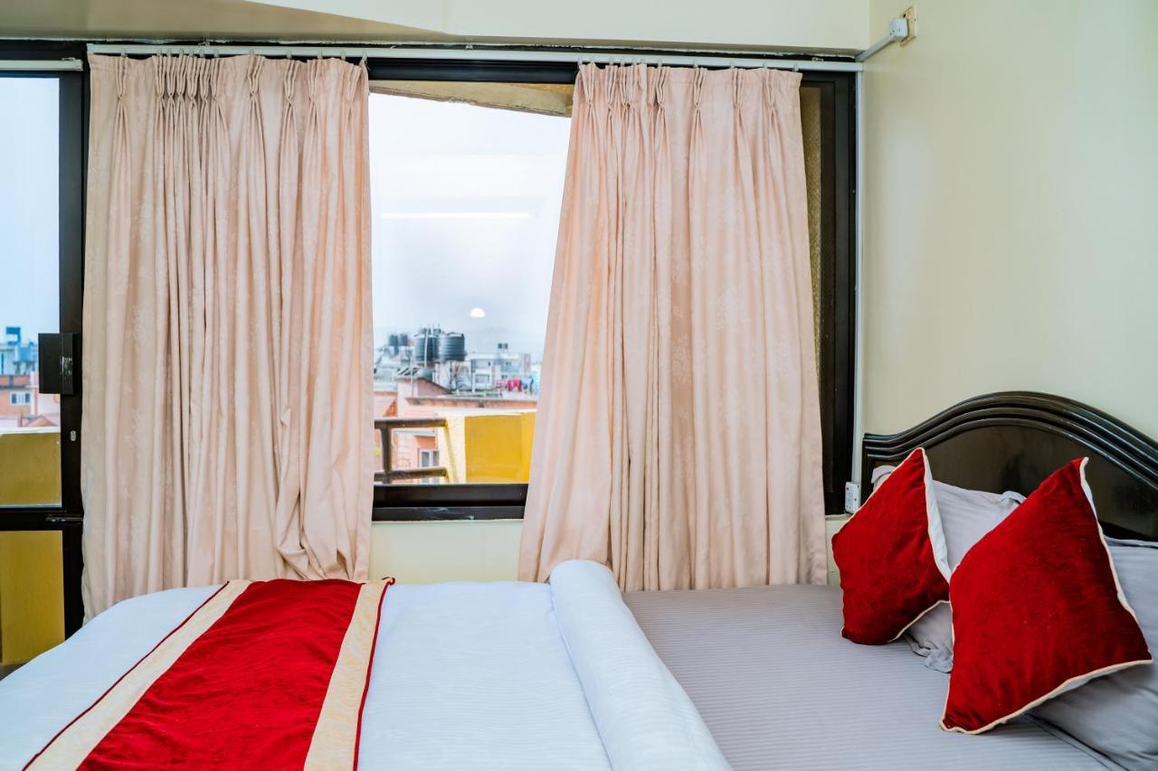 Kbb Hotel And Apartments Hosted By Hostmandu Lalitpur Ngoại thất bức ảnh